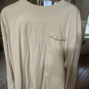 Tommy Bahama stitched design on back